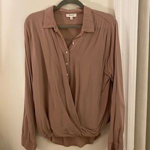 Brown/tan long sleeve flowy bouse